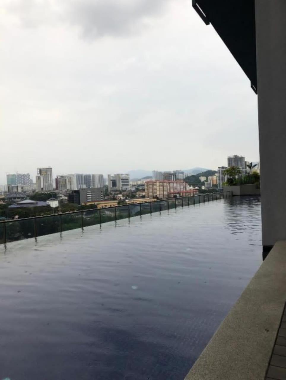 Myhabitat Klcc By Traveller Kuala Lumpur
